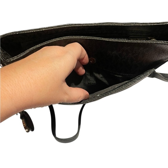 Michael Kors jet set messenger travel bag crossbody or shoulder bag MK logo - Picture 7 of 12